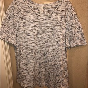 LULULEMON HEATHER TEE